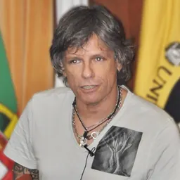 Portrait of Zé Pedro