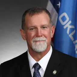Portrait of Warren Hamilton