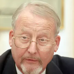Portrait of Anthony Kelly