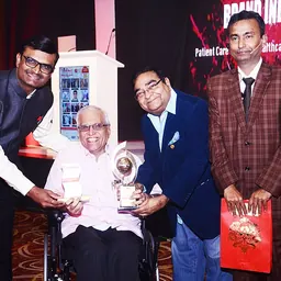 Portrait of Suresh H. Advani