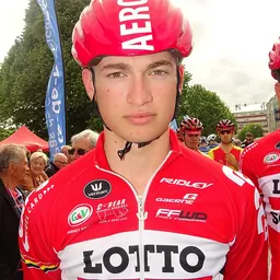 Portrait of Aaron Verwilst