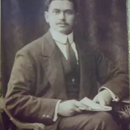 Portrait of Asaf Beşpınar