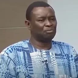 Portrait of Mike Bamiloye