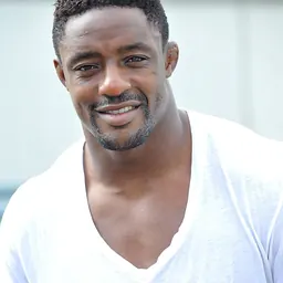 Portrait of Yannick Nyanga
