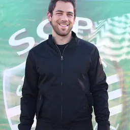Portrait of Daniel Gonçalves