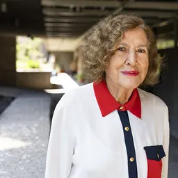 Portrait of Flora Botton Beja