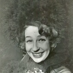 Portrait of Elisabeth Reiss