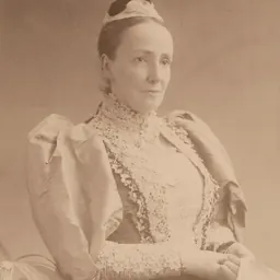 Portrait of Victoria Buxton