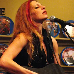 Portrait of Tori Sparks