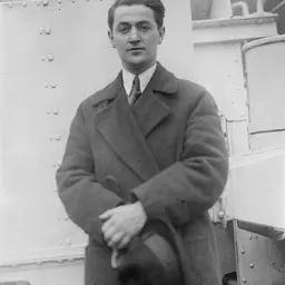 Portrait of Samuel Dushkin