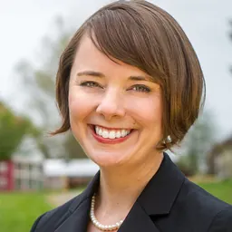 Portrait of Shenna Bellows