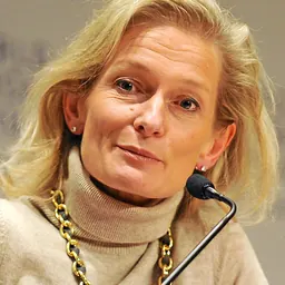 Portrait of Zanny Minton Beddoes