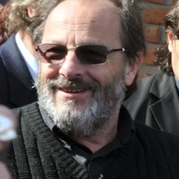 Portrait of Daniel Olesker