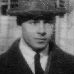 Portrait of Llewellyn Thomas