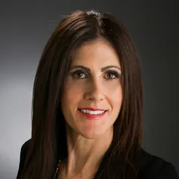 Portrait of Leigh Thompson