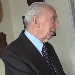 Portrait of Carlos Büsser