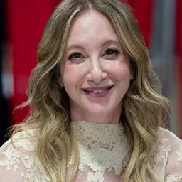 Portrait of Leigh Bardugo