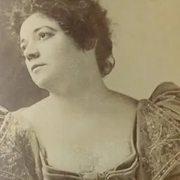 Portrait of Georgia Cayvan