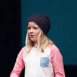 Portrait of Poppy Starr Olsen