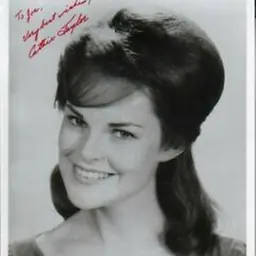 Portrait of Cathie Taylor
