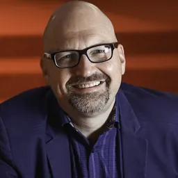 Portrait of Rob Melrose