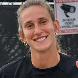 Portrait of Liz Beardsley