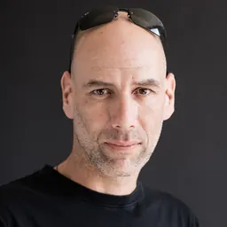 Portrait of Ziv Koren
