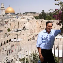 Portrait of Alon Ben-Meir