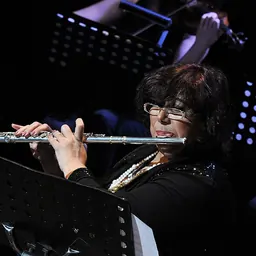 Portrait of Ines Abdel-Dayem