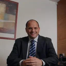 Portrait of Boaz Raviv