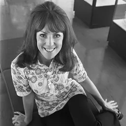 Portrait of Samantha Jones