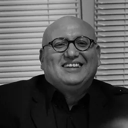 Portrait of Dan Jaffé