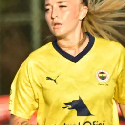 Portrait of Haley Berg