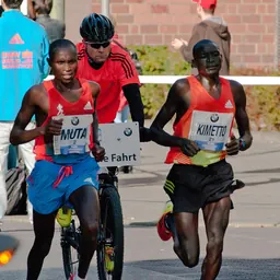 Portrait of Dennis Kipruto Kimetto