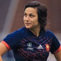 Portrait of Caroline Boujard