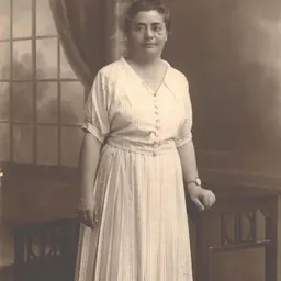 Portrait of Bat Sheva Yonis-Guttman