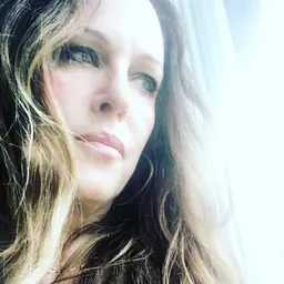 Portrait of Chrissy Steele
