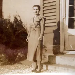 Portrait of Dolly Robinson