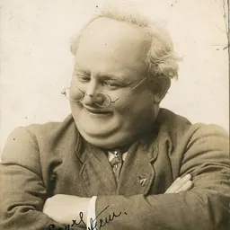 Portrait of Jess Dandy