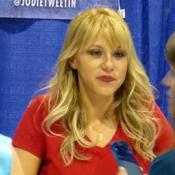 Portrait of Jodie Sweetin