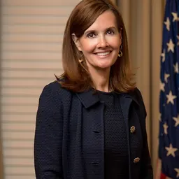 Portrait of Sherri Lydon