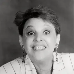 Portrait of Miriam Batucada