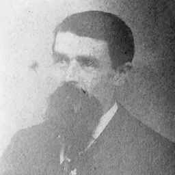 Portrait of Peter Luginbill