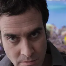 Portrait of Zohar Strauss
