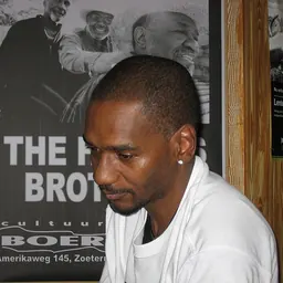 Portrait of Victor Bailey