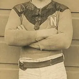 Portrait of Viv Farnsworth