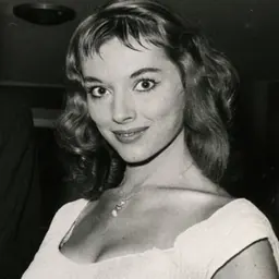 Portrait of Vikki Dougan