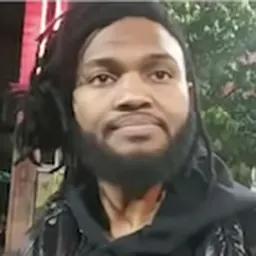 Portrait of Raz Simone