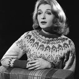 Portrait of Carrie Nye