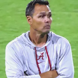 Portrait of Wes Hart